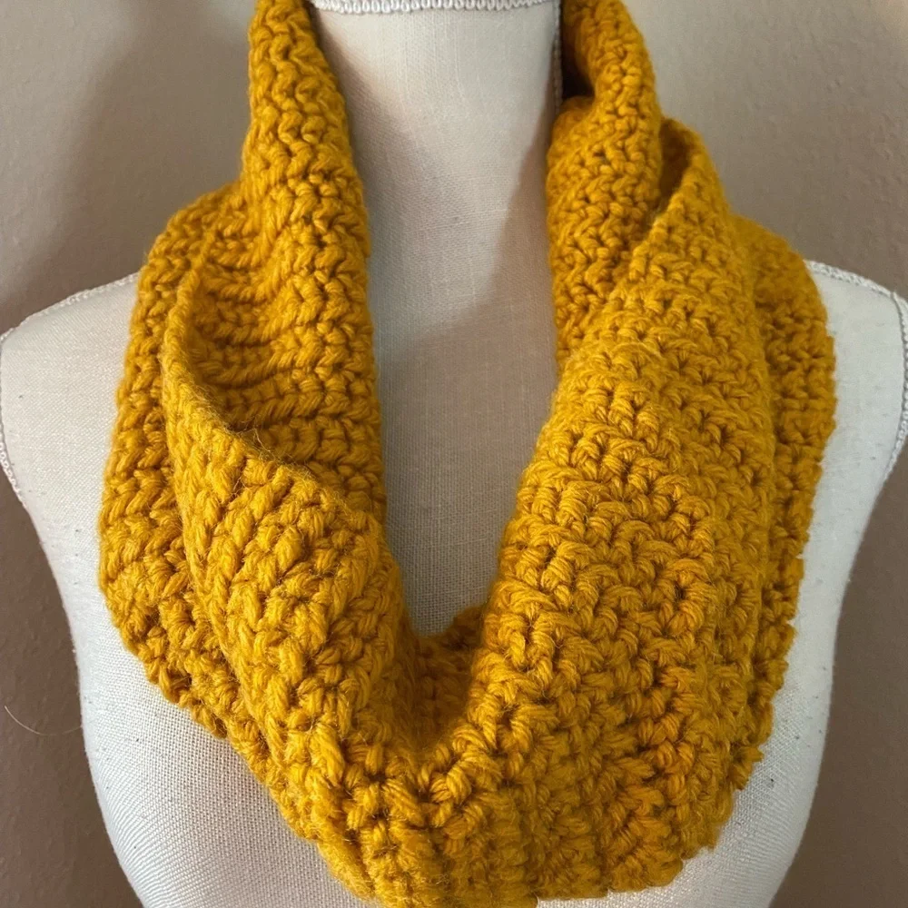 Mustard color hand knit neck gaiter/snood